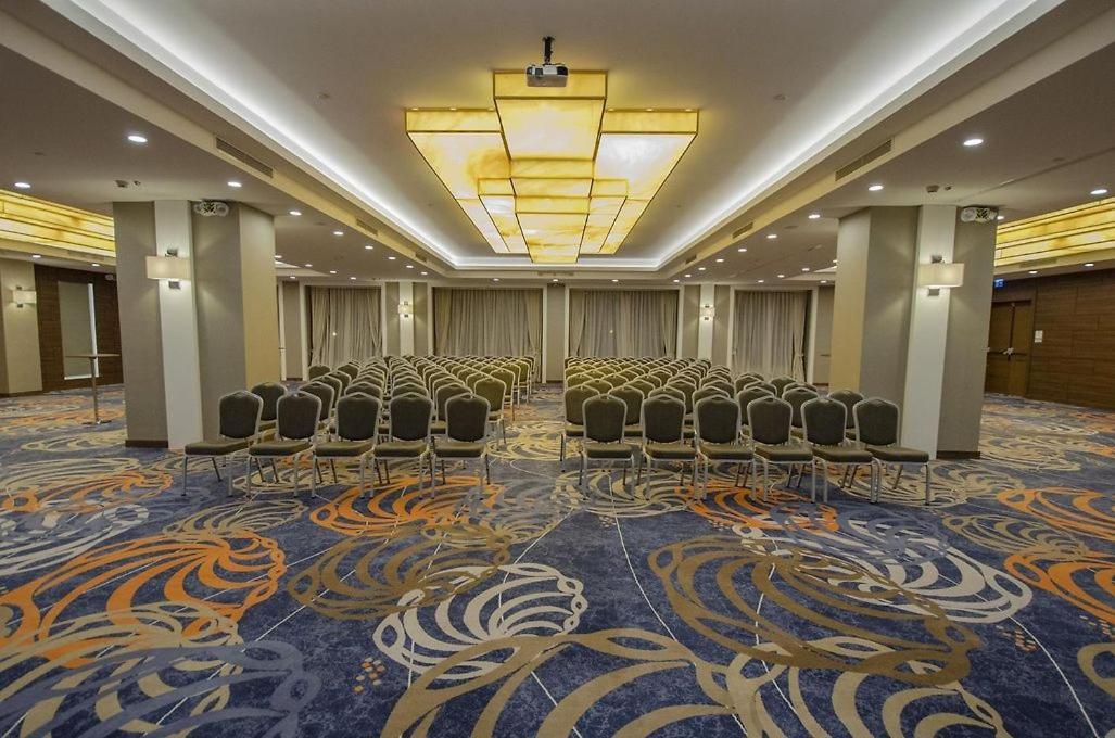 Questa Thermal&Spa Hotel Eskişehir Esterno foto