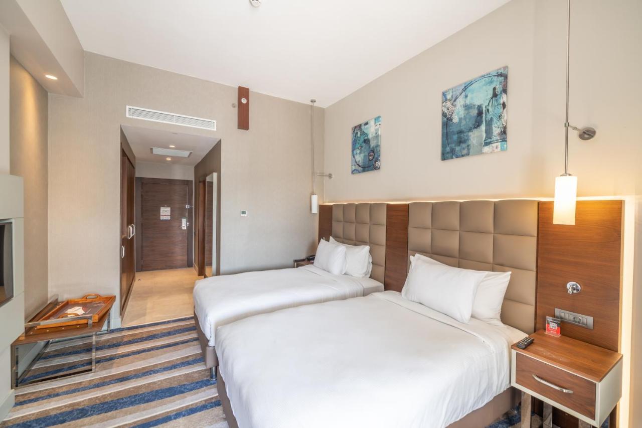 Questa Thermal&Spa Hotel Eskişehir Esterno foto